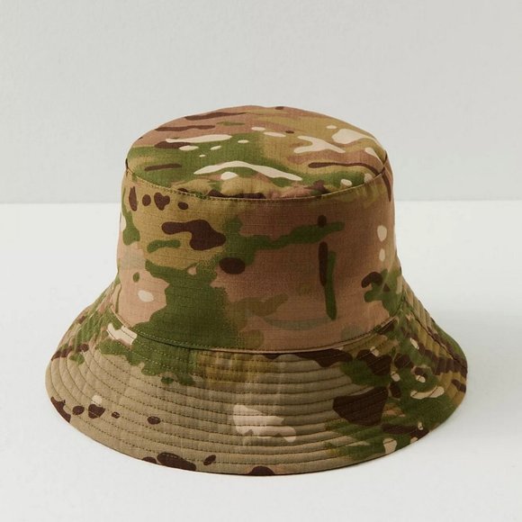 NWOT Free People Quilted Camo Bucket Hat